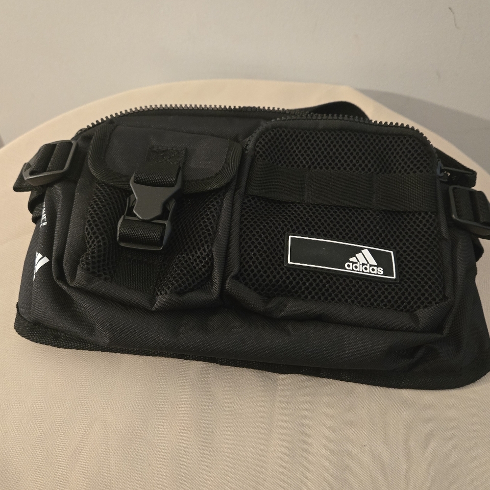 Adidas Amplifier 2 Fanny Waist Pack Black Nylon Padded Crossbody Multi Pocket - Picture 5 of 7